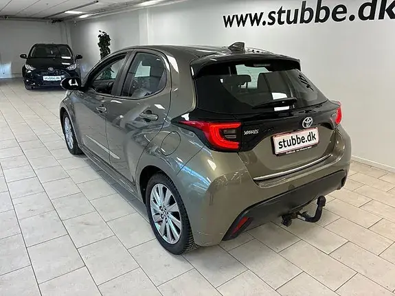 Toyota Yaris 2023 photo 4