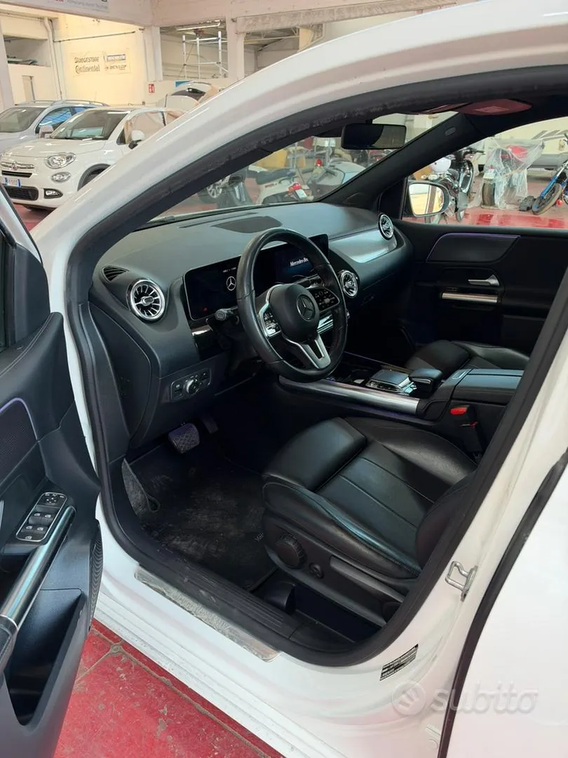 Mercedes-Benz B-Class 2019 photo 4
