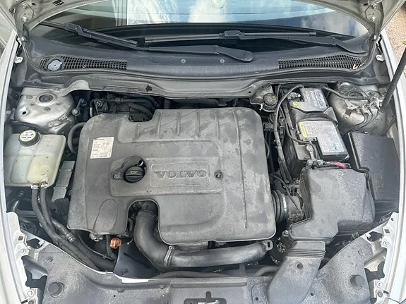 Volvo V50 2010 photo 5