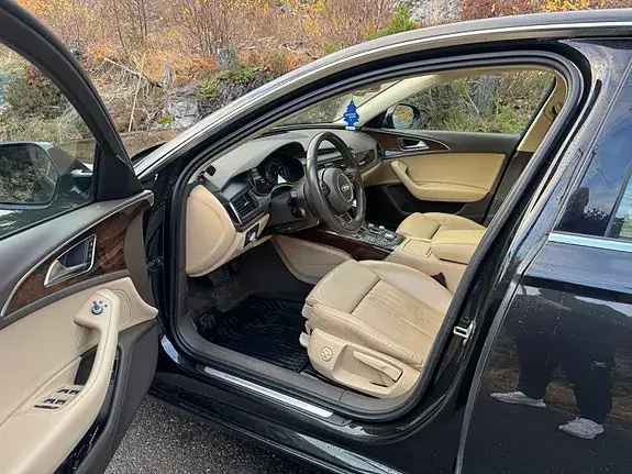 Audi A6 2012 photo 4