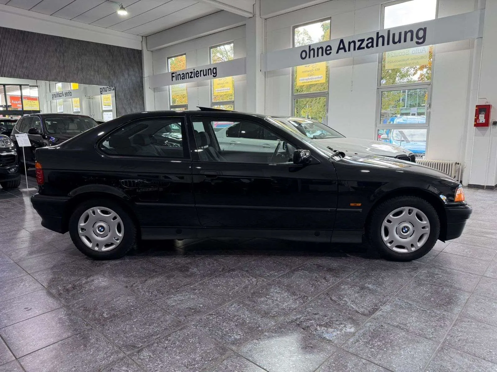 BMW 316I 1997 photo 4