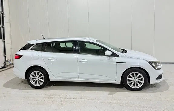 Renault Megane 2017 photo 5