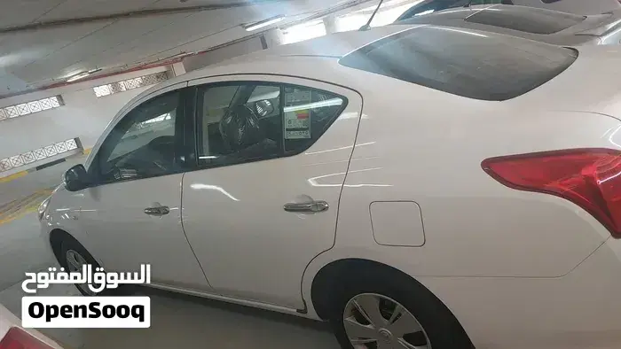 Nissan Sunny 2018 photo 2