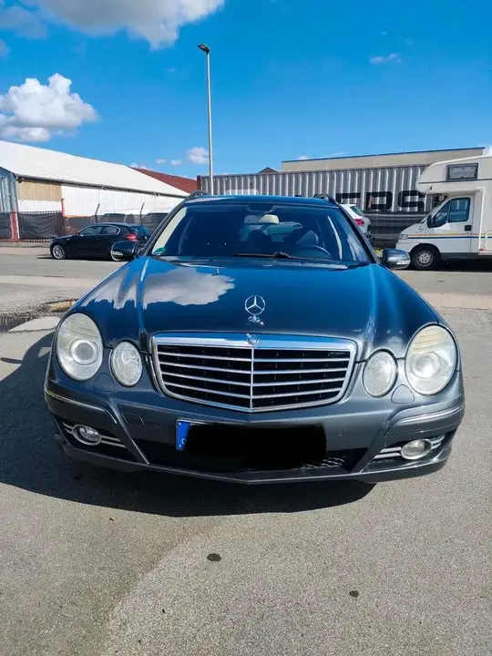 Mercedes-Benz E 220 Cdi