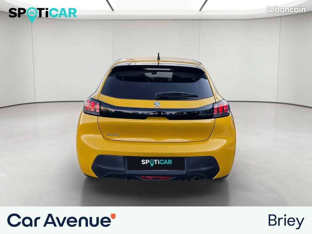 Peugeot 208 2021 photo 4