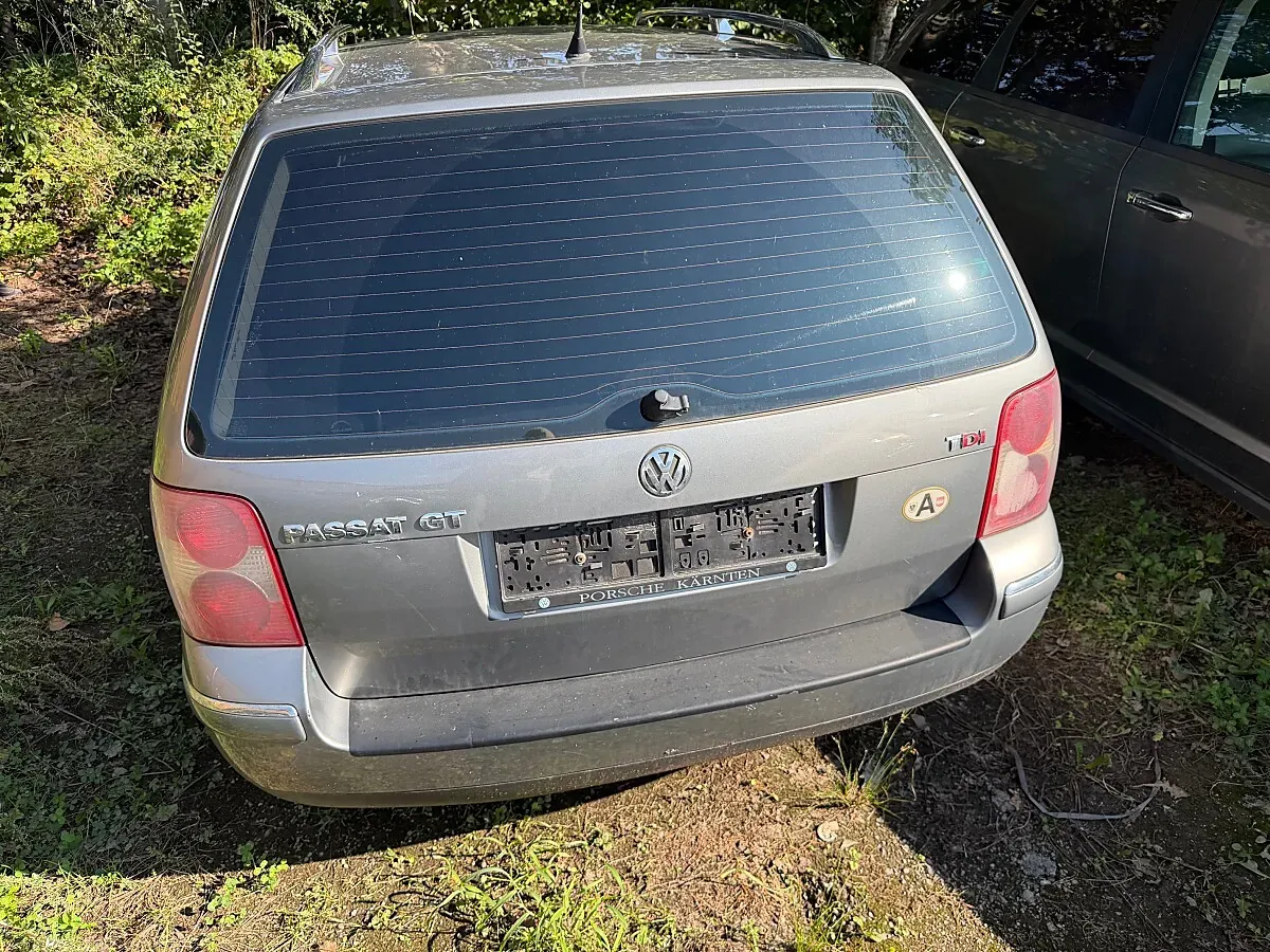 Volkswagen Passat 2004 photo 3