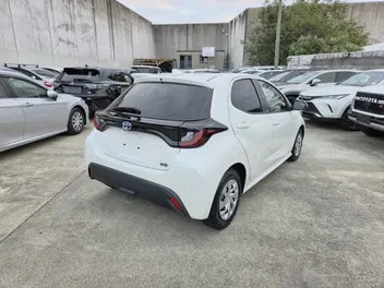 Toyota Yaris 2021 photo 3