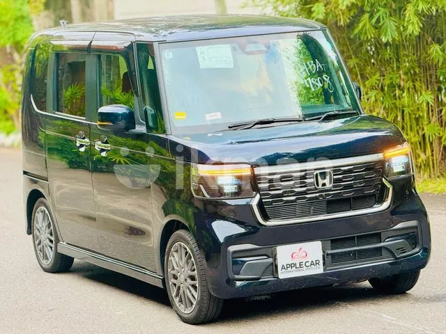 Honda N-Box 2024 photo 2