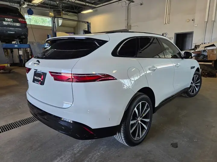Jaguar F-Pace 2021 photo 5