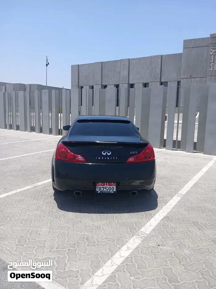 Infiniti G37 2009 photo 4