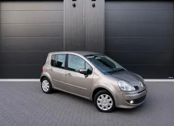 Renault Modus 2011 photo 3