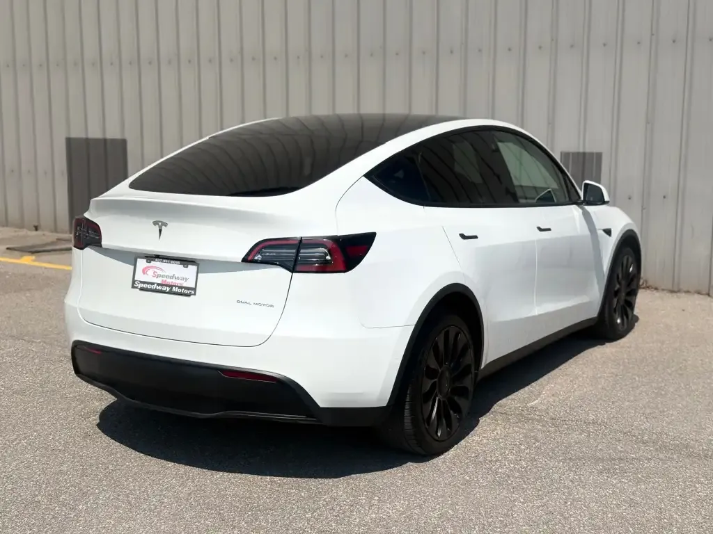 Tesla Model Y 2022 photo 5