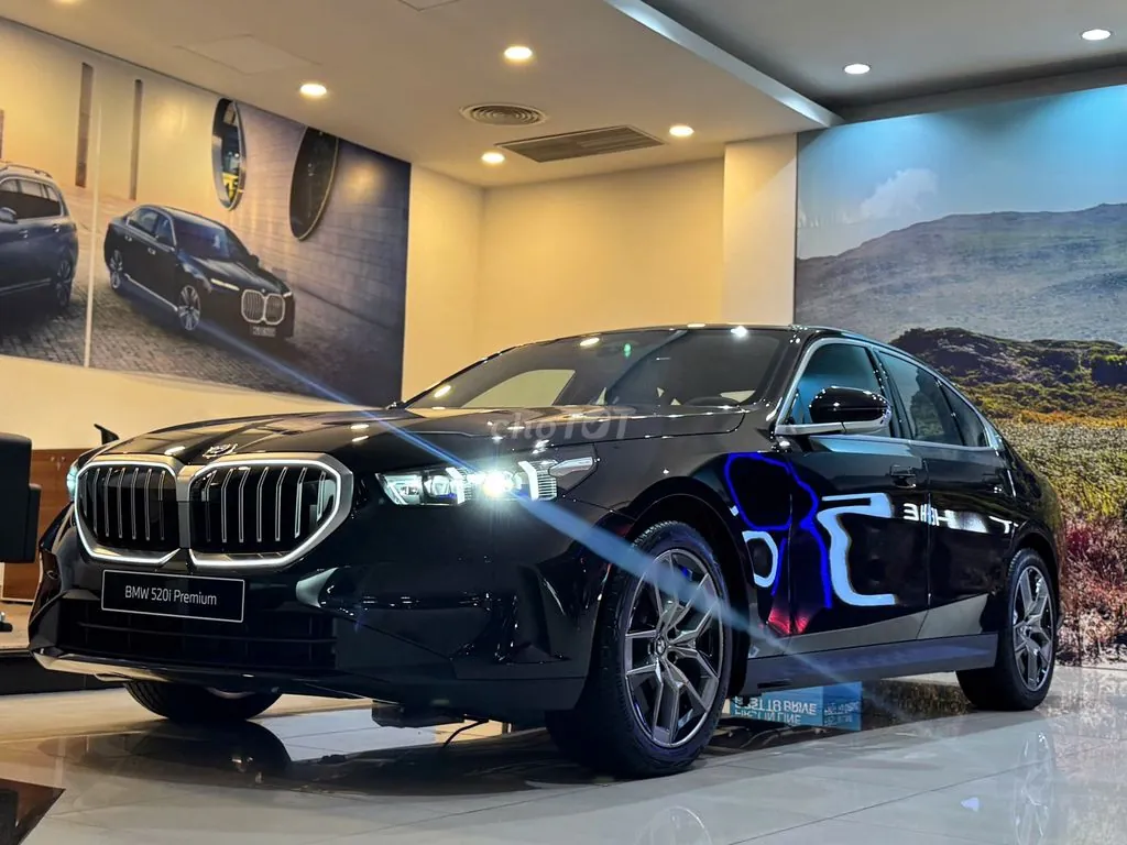 BMW 520I
