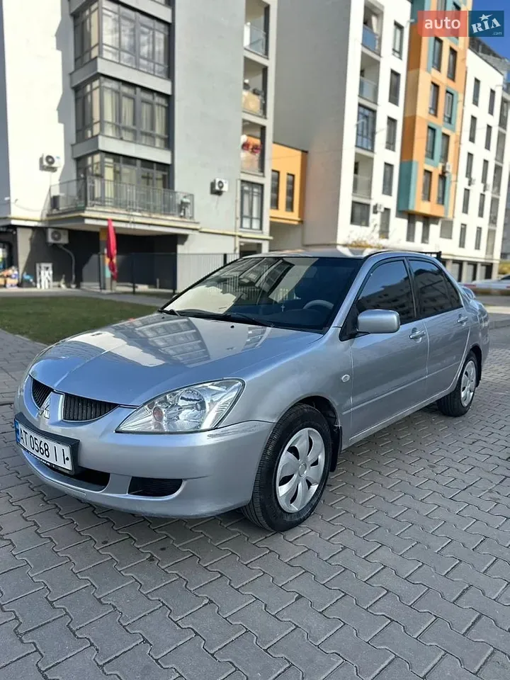 Mitsubishi Lancer 2004 photo 2