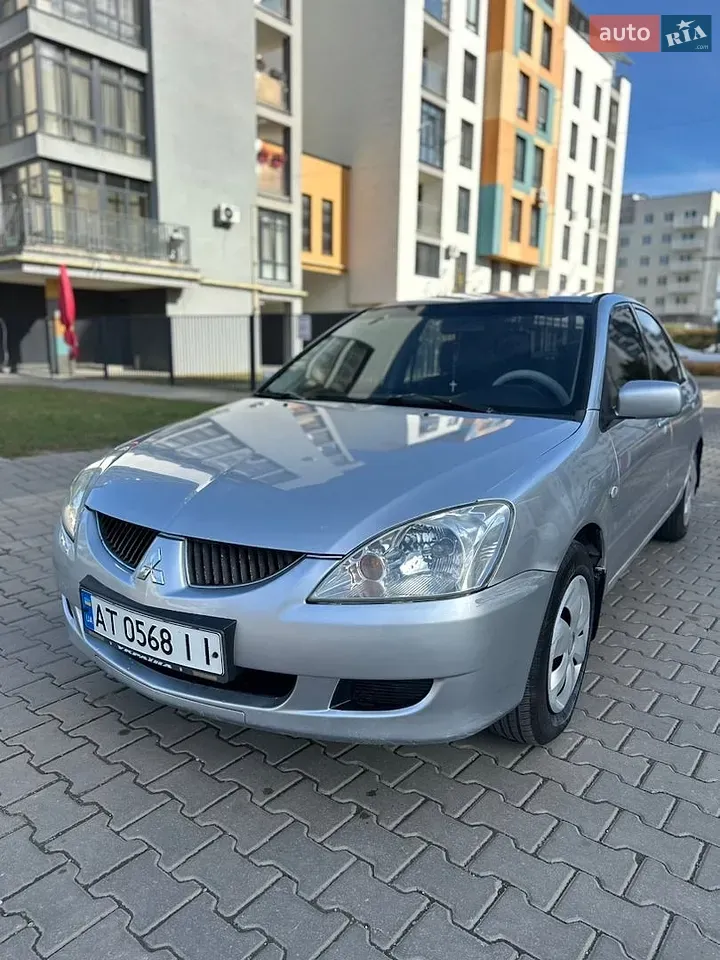 Mitsubishi Lancer