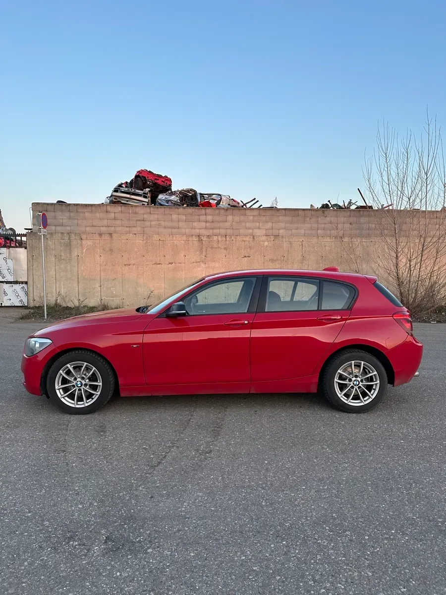 BMW 1 Series 2012 photo 3