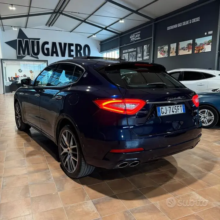 Maserati Levante 2017 photo 4