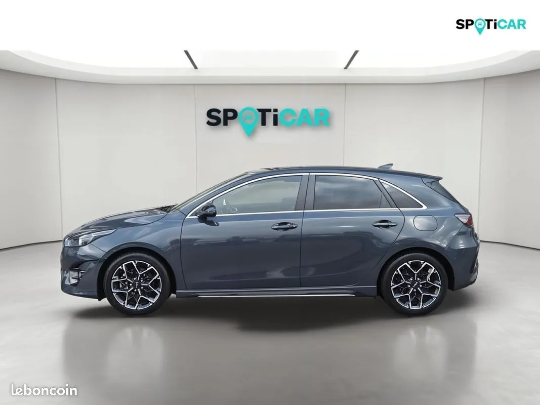 Kia Ceed 2022 photo 2