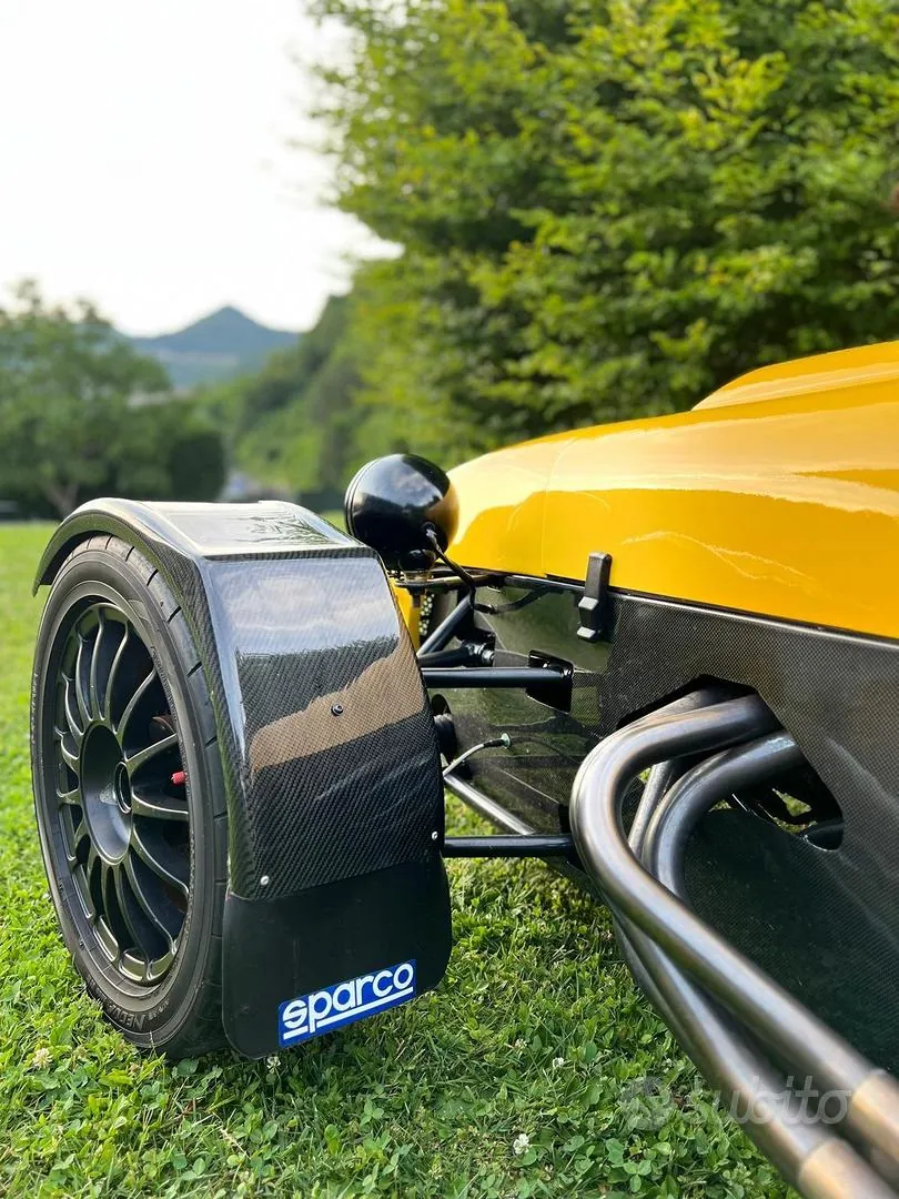 Lotus Catheram 2013 photo 2