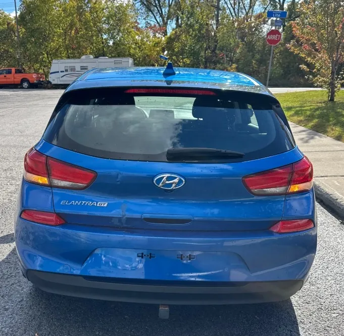 Hyundai Elantra 2018 photo 3