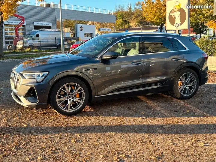 Audi E-Tron 2022 photo 5