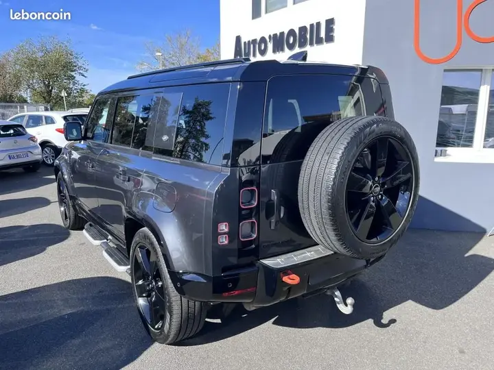 Land Rover Defender 2022 photo 3
