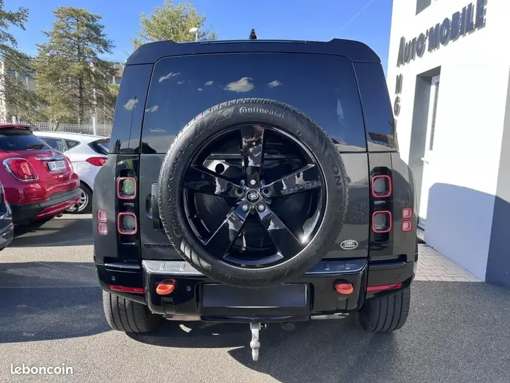 Land Rover Defender 2022 photo 4