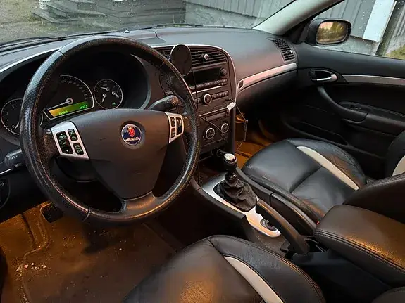 Saab 9-3 2009 photo 5