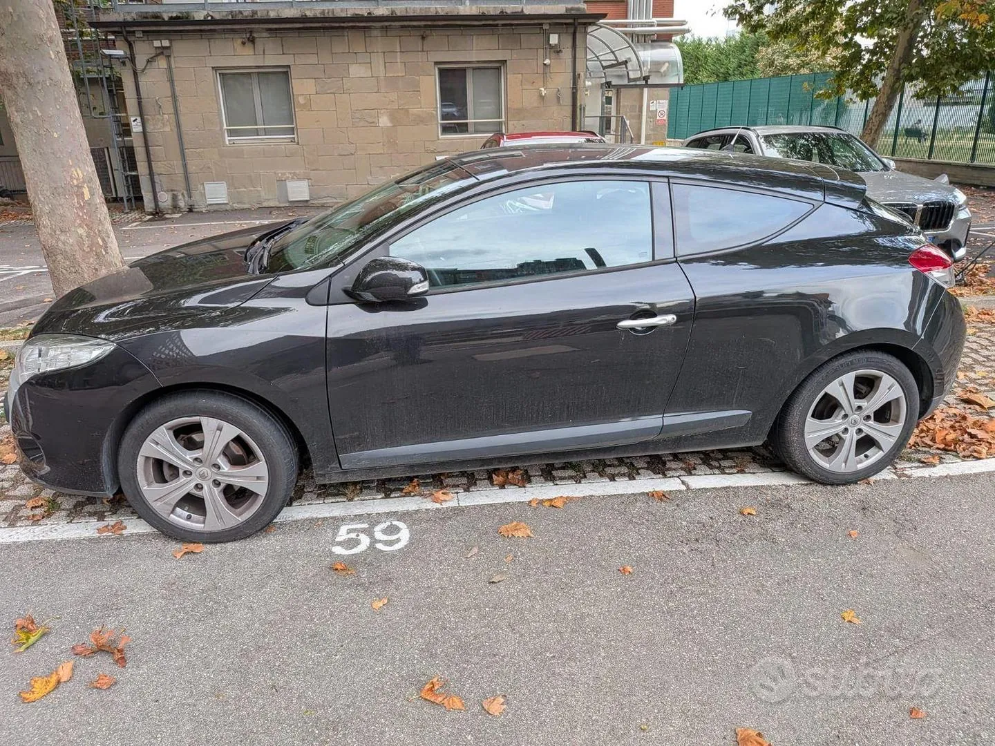 Renault Megane 2010 photo 2