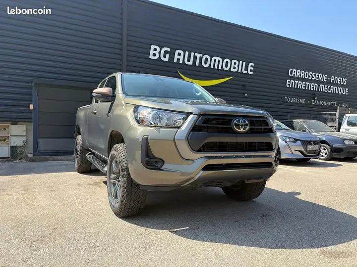 Toyota Hilux