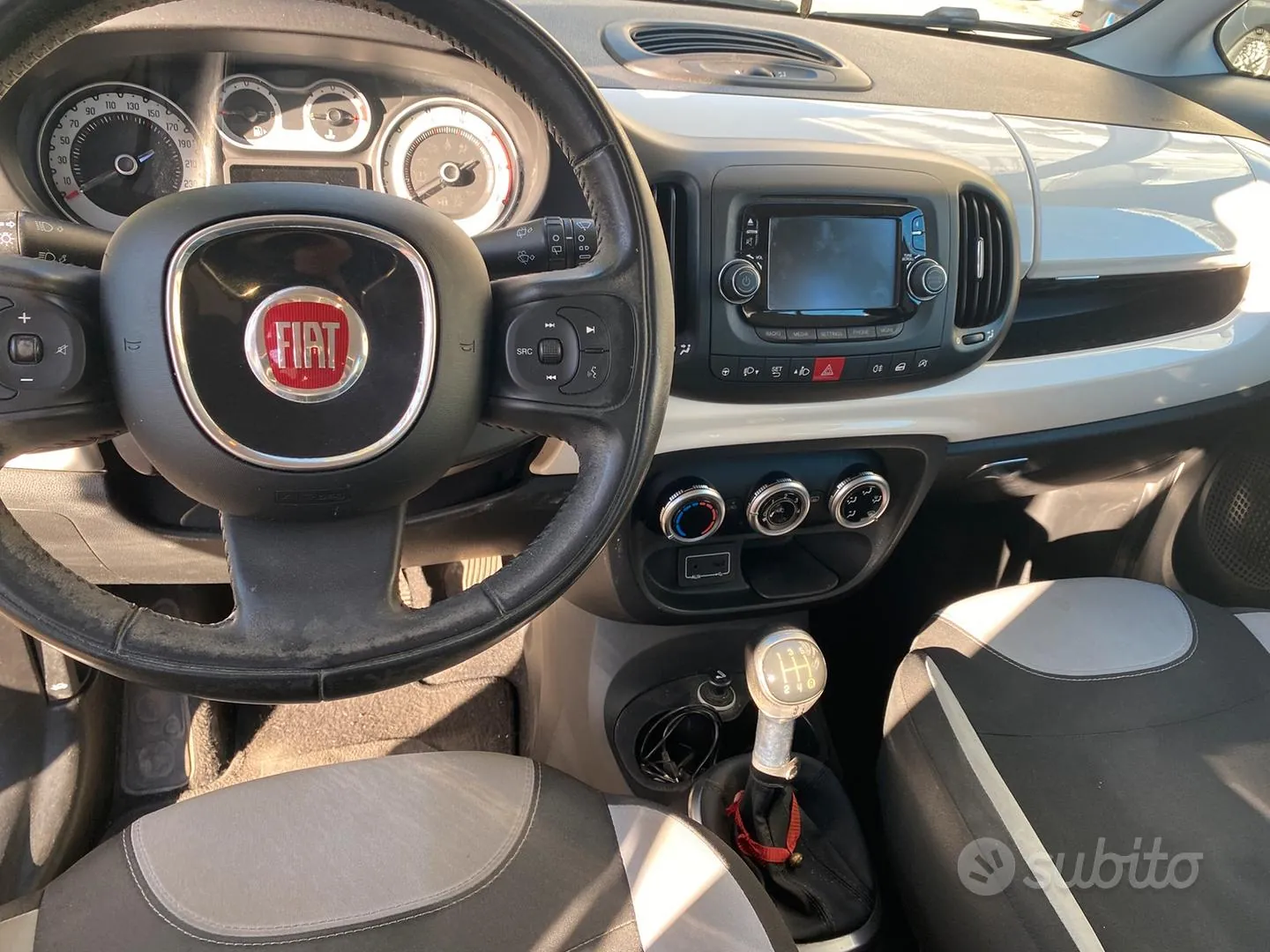 Fiat 500L 2015 photo 4