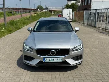 Volvo V60 2020 photo 2
