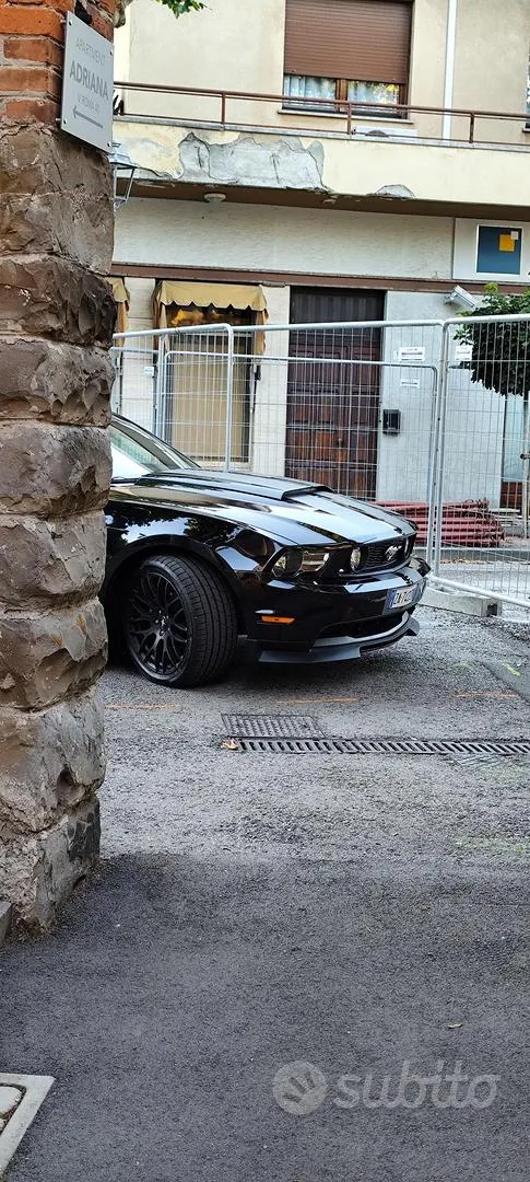 Ford Mustang 2021 photo 3