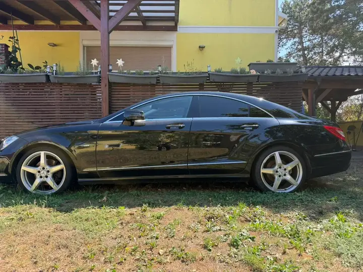 Mercedes-Benz Cls 2012 photo 2