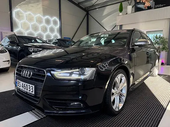 Audi A4 2013 photo 2