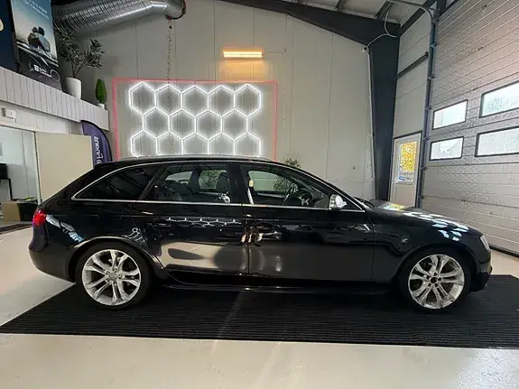 Audi A4 2013 photo 5