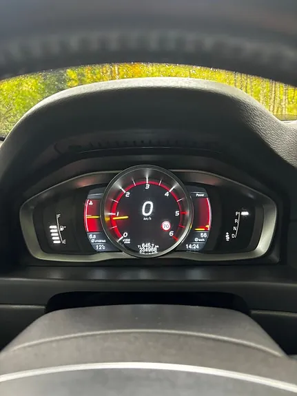 Volvo V70 2015 photo 5