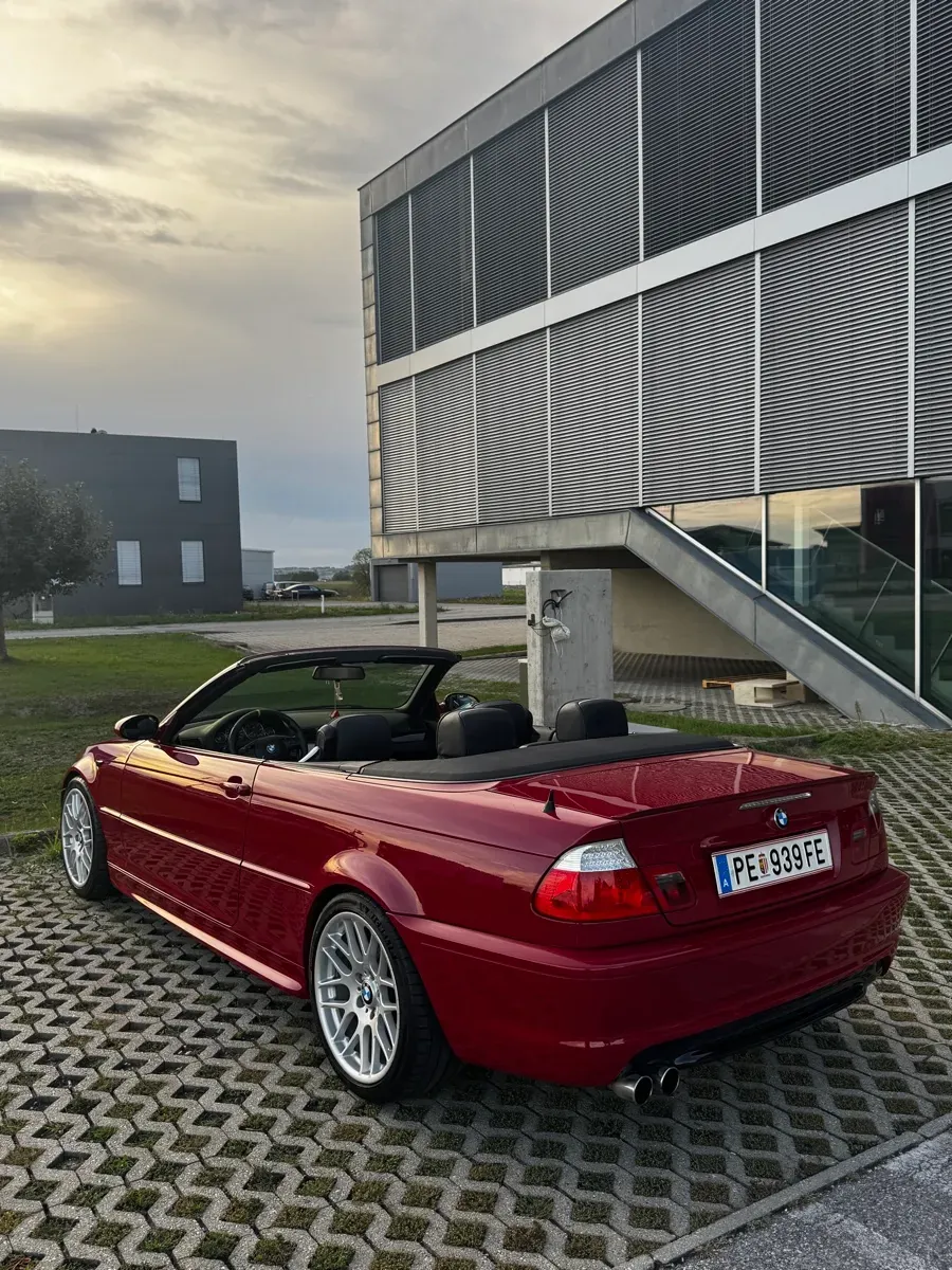 BMW 3 Series 2005 photo 2