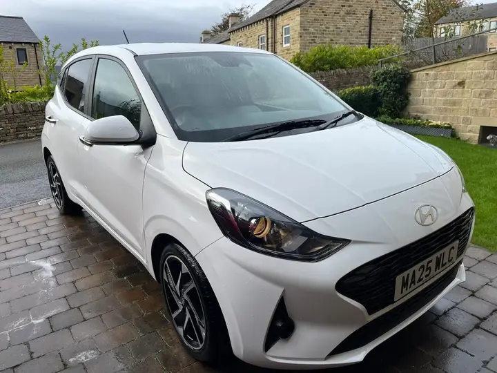 Hyundai I10 2025 photo 2