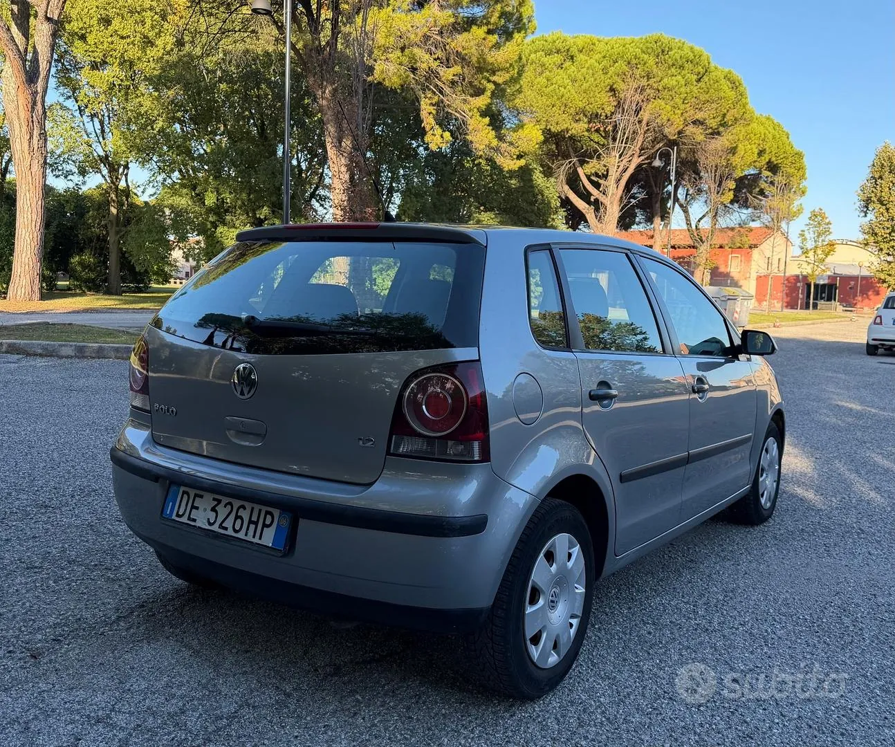 Volkswagen Polo 2006 photo 3