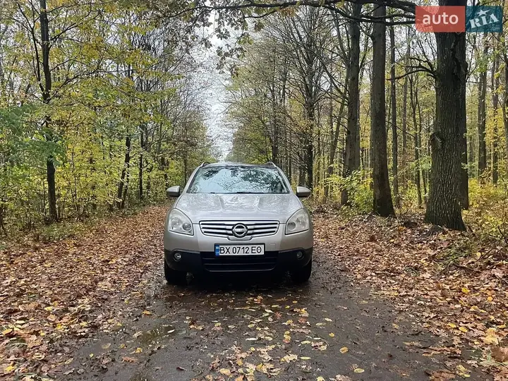 Nissan Qashqai+2