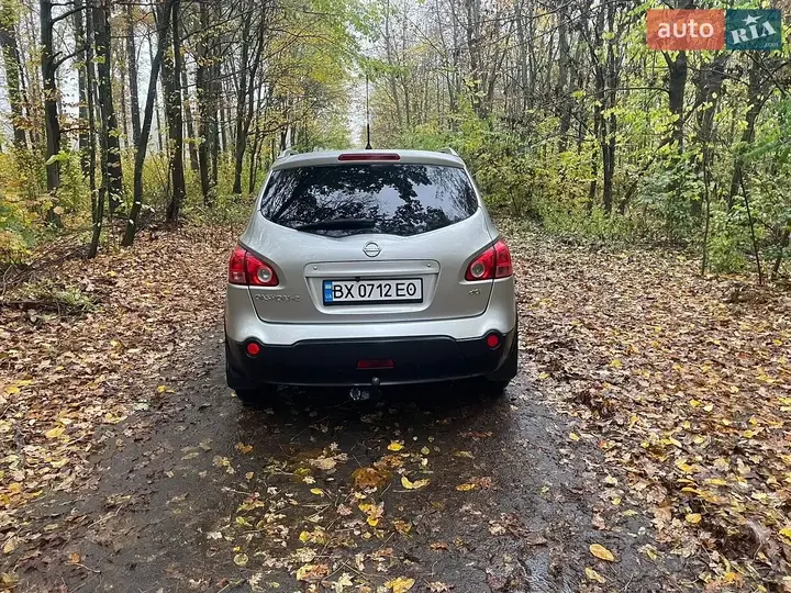 Nissan Qashqai+2 2009 photo 4