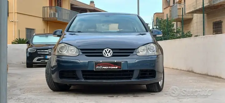 Volkswagen Golf 2006 photo 2