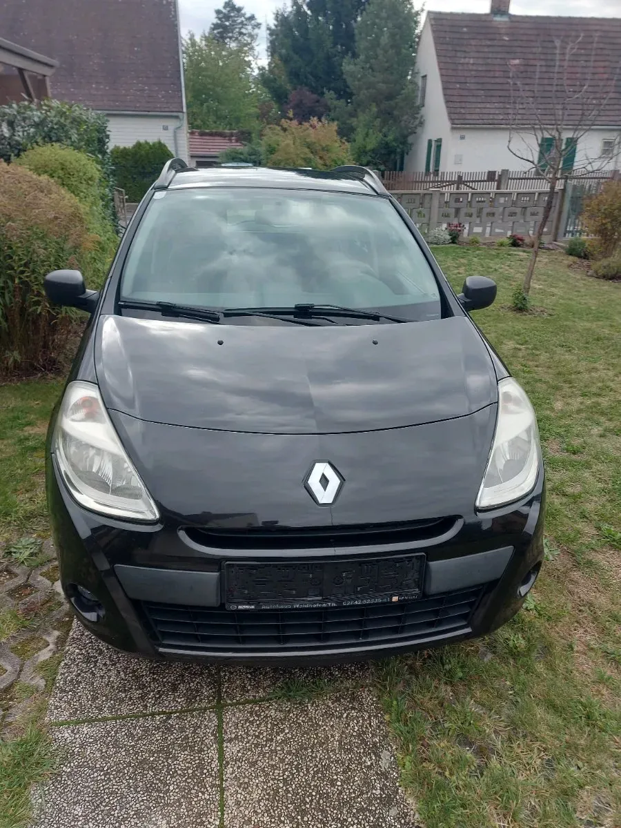 Renault Clio 2012 photo 3