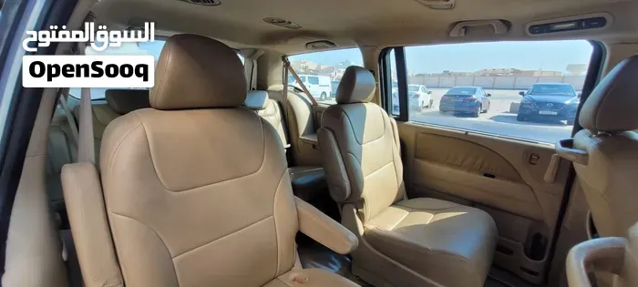 Honda Odyssey 2010 photo 4