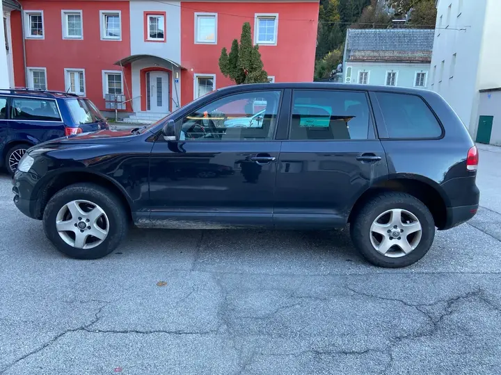 Volkswagen Touareg 2006 photo 2