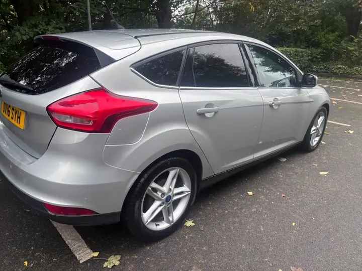 Ford Focus 2016 photo 2