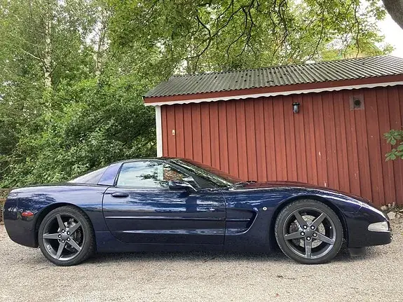 Chevrolet Corvette 2000 photo 4