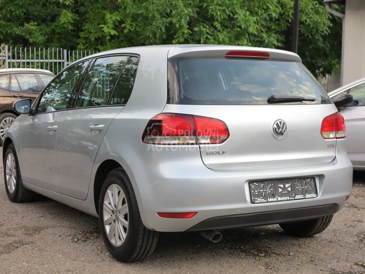 Volkswagen Golf 2011 photo 4