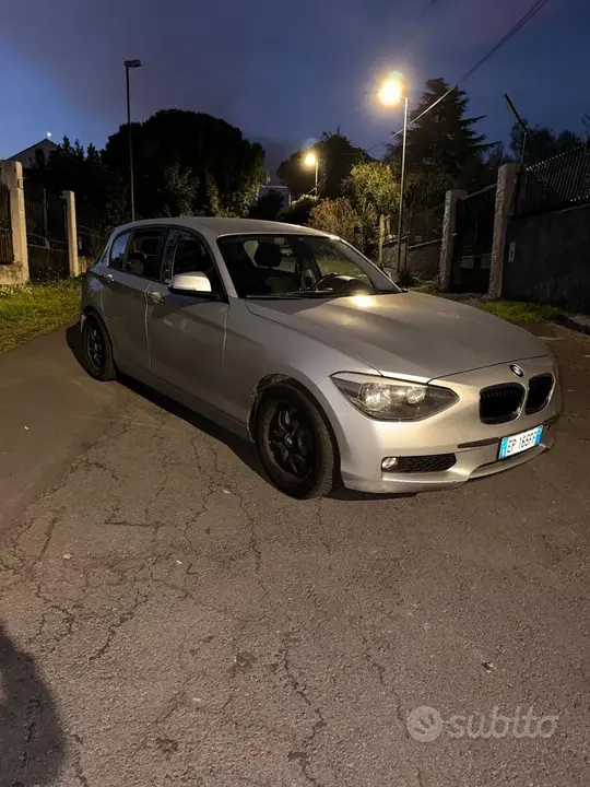 BMW 116 2012 photo 2